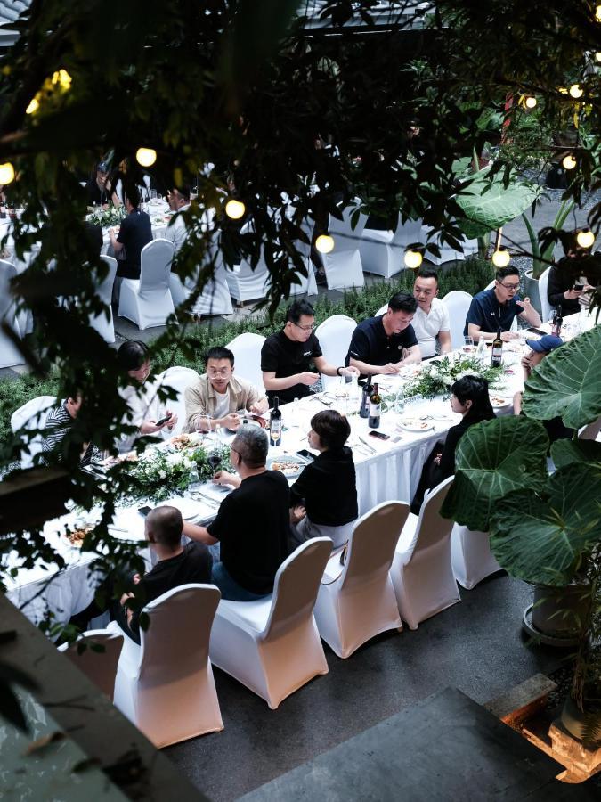 Wezo Hotel Kuanzhai Alley Chengdu-Breakfast Till 12Noon-Lv City Guide Recommended Hotel Esterno foto