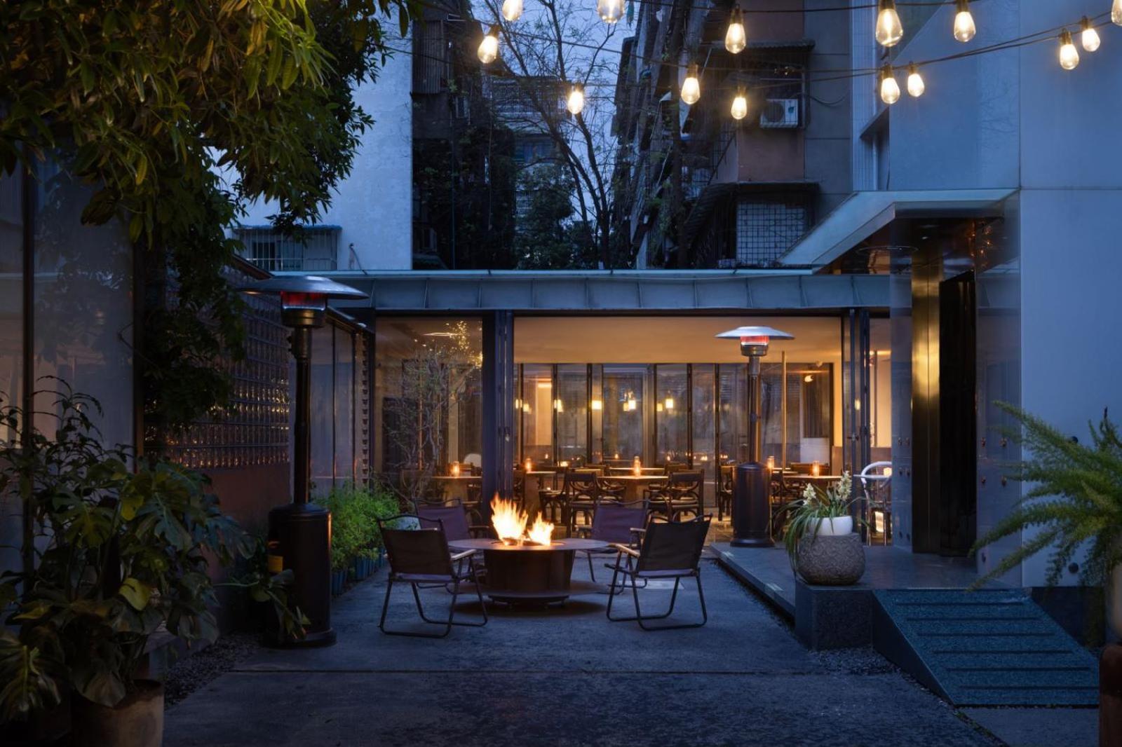 Wezo Hotel Kuanzhai Alley Chengdu-Breakfast Till 12Noon-Lv City Guide Recommended Hotel Esterno foto